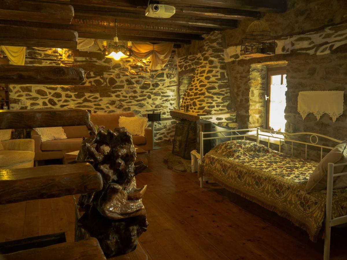 הוילה Melivoia Mansion Philoktitis מראה חיצוני תמונה